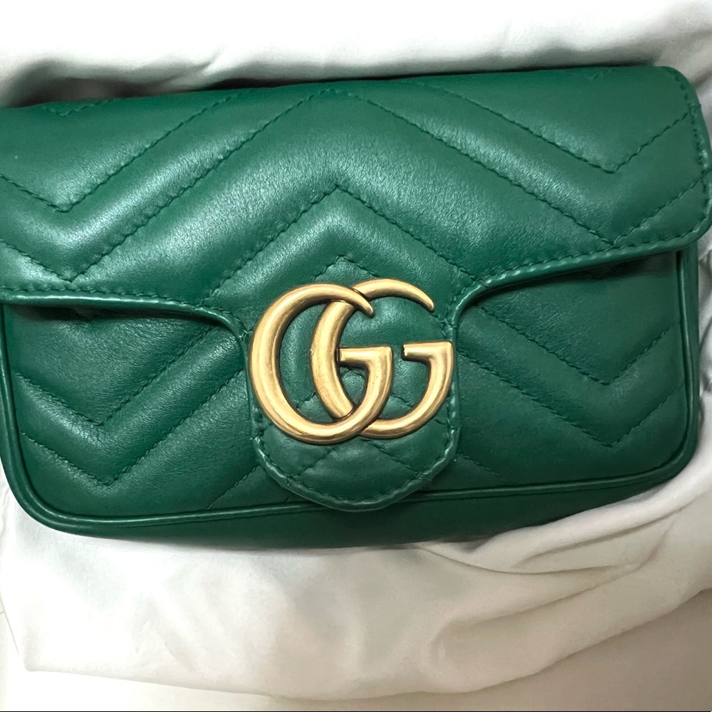 Green GG Marmont matelassé leather super mini bag